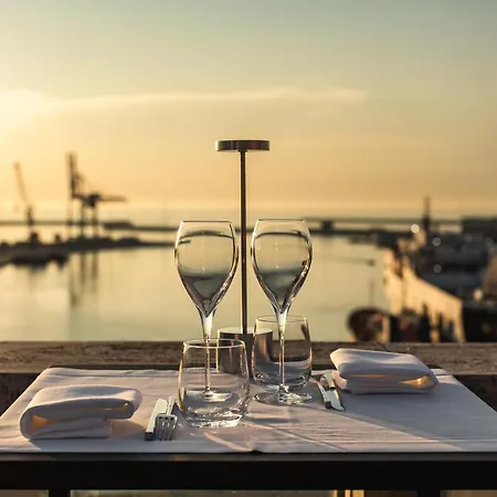 Seeport Szálloda Ancona