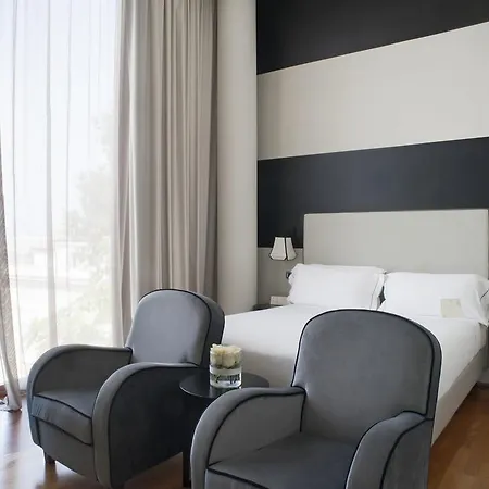 Hotel Seeport 4*